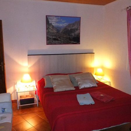 A Dodolela Bed & Breakfast Omessa Exterior photo